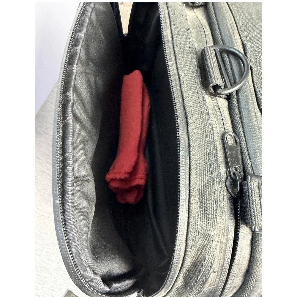 Kuryakyn motorcycle luggage